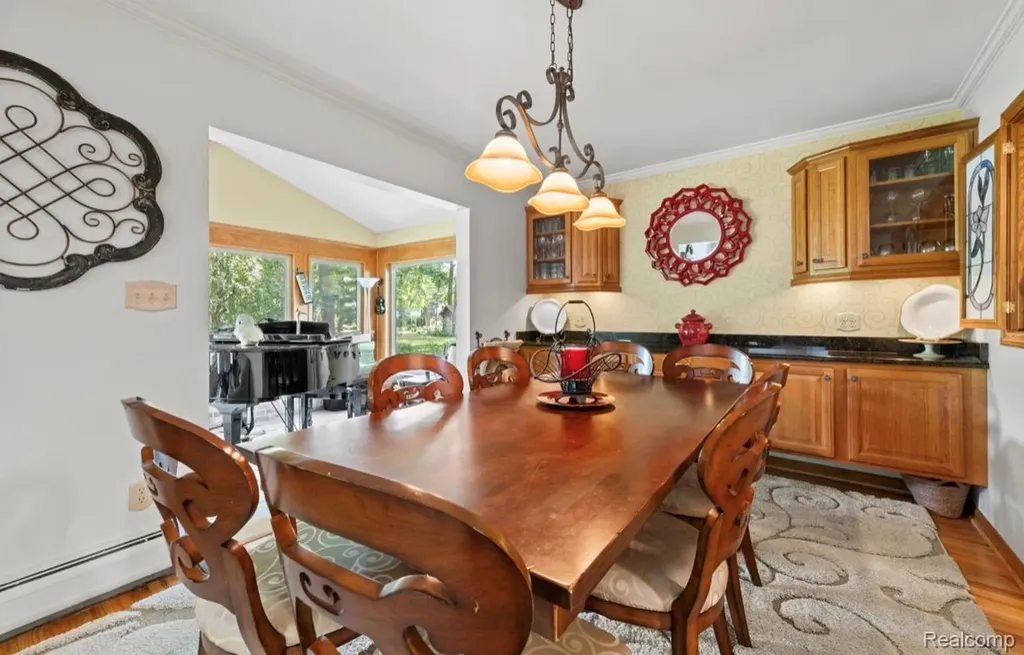 8369 Burning Bush Road Grosse Ile Township MI 48138