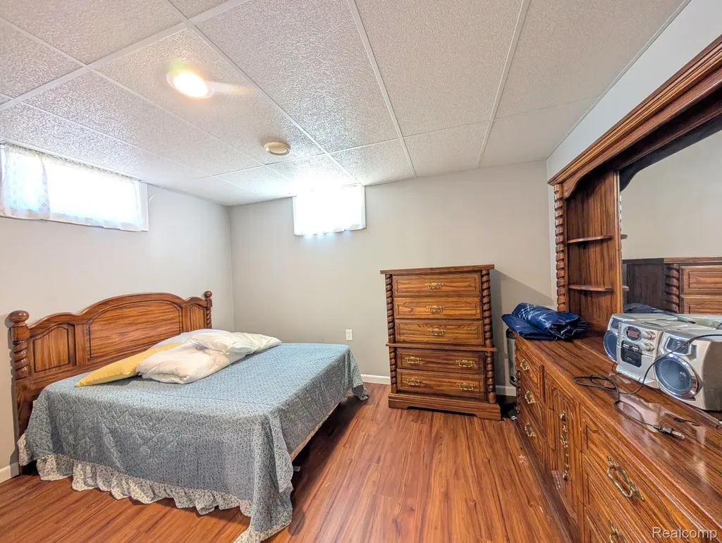3178 Amsterdam Drive Vienna Charter Township MI 48420