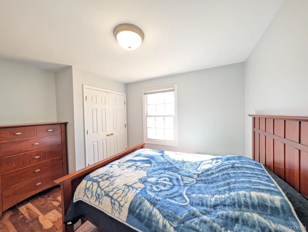 3178 Amsterdam Drive Vienna Charter Township MI 48420
