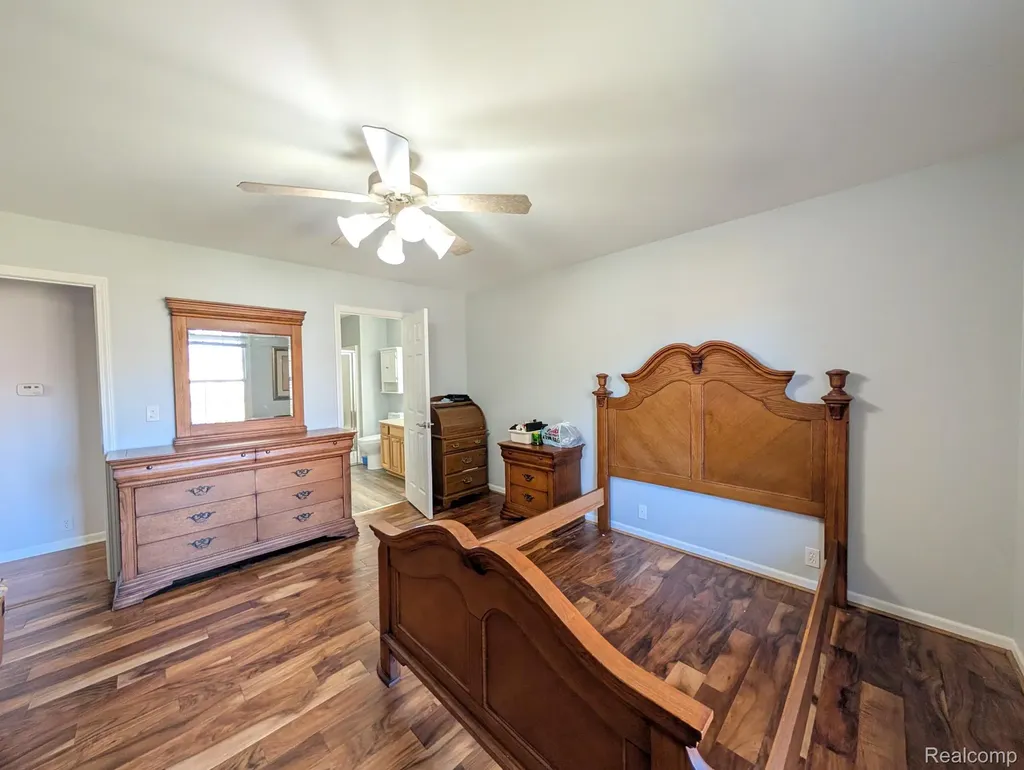 3178 Amsterdam Drive Vienna Charter Township MI 48420