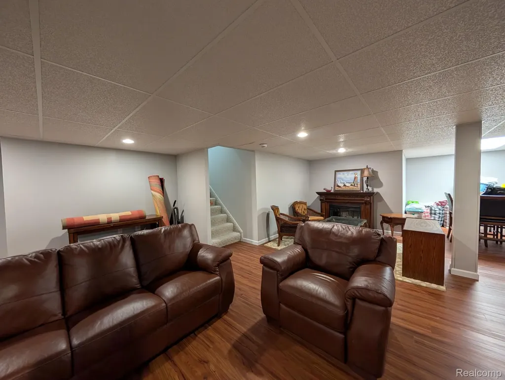3178 Amsterdam Drive Vienna Charter Township MI 48420