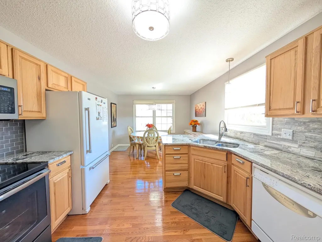 3178 Amsterdam Drive Vienna Charter Township MI 48420