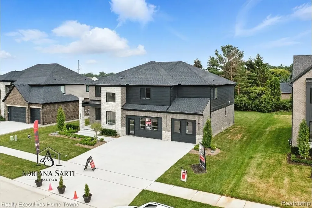 50931 Mistwood Drive Macomb Township MI 48042
