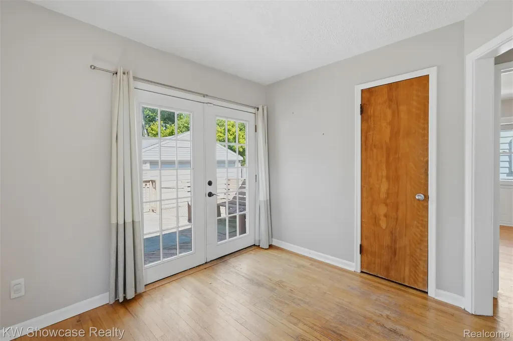 316 S Edison Avenue Royal Oak City MI 48067