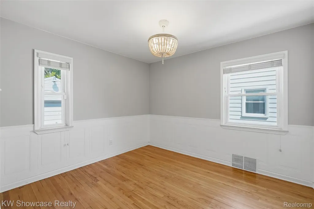 316 S Edison Avenue Royal Oak City MI 48067
