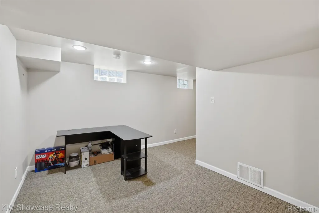 316 S Edison Avenue Royal Oak City MI 48067