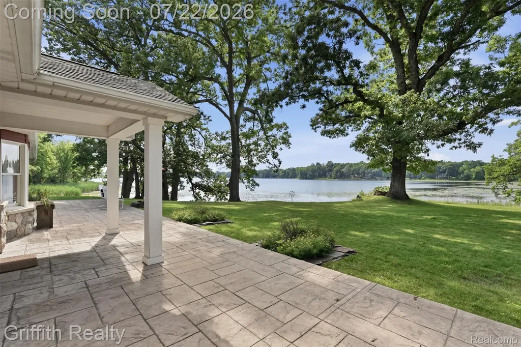 5730 Cowell Road Hamburg Township MI 48116