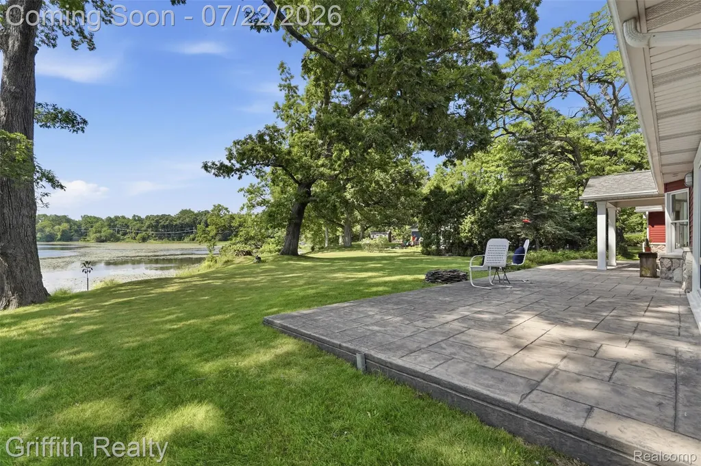 5730 Cowell Road Hamburg Township MI 48116