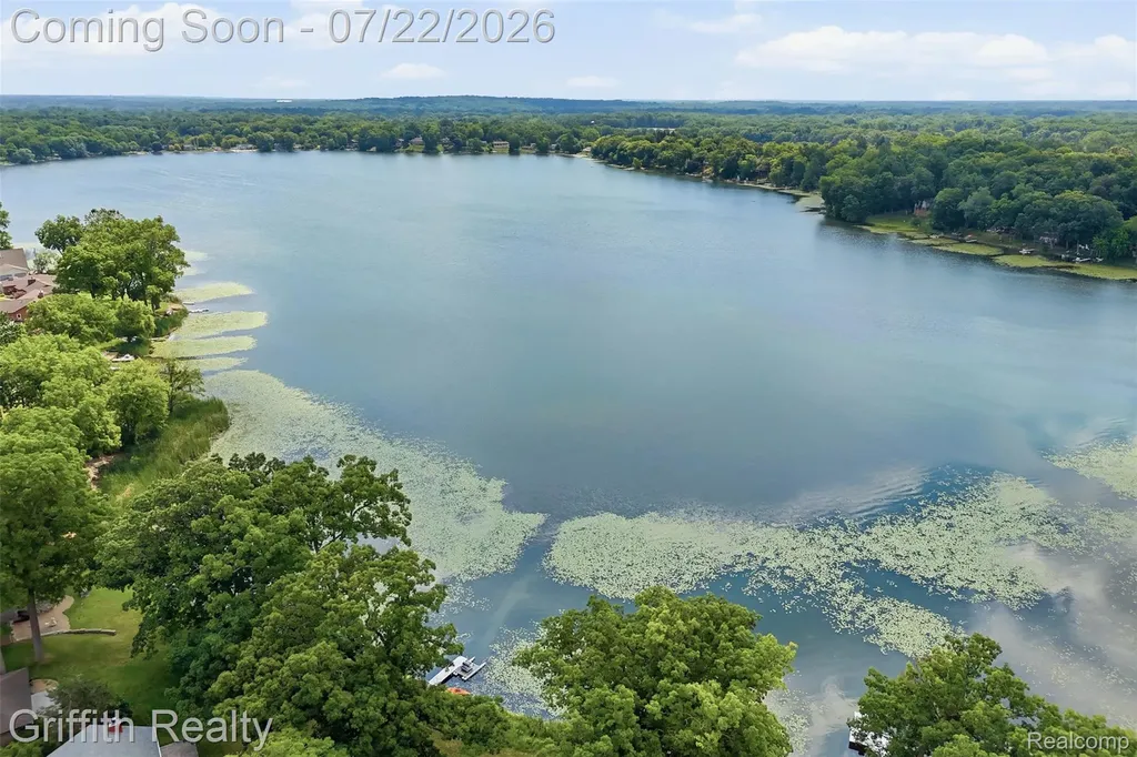 5730 Cowell Road Hamburg Township MI 48116