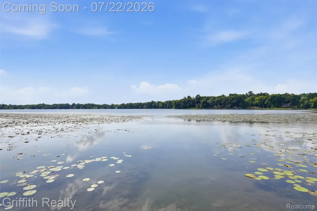 5730 Cowell Road Hamburg Township MI 48116