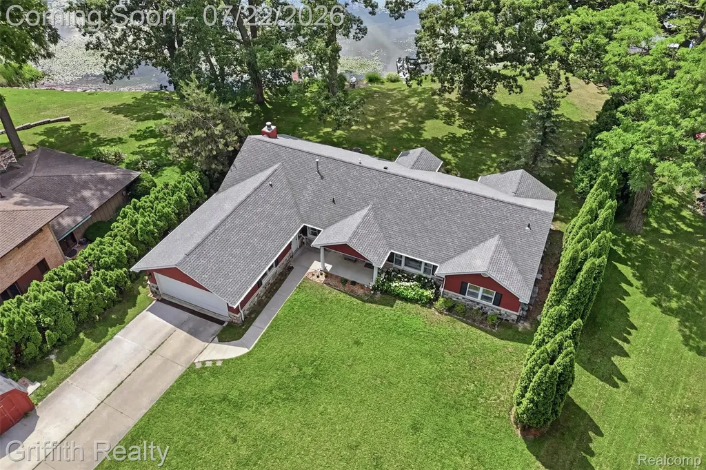 5730 Cowell Road Hamburg Township MI 48116
