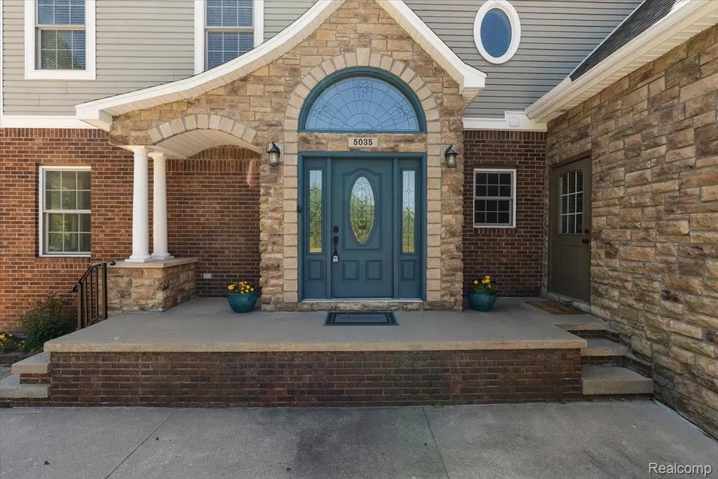 5035 Hidden Ridge Drive Hadley Township MI 48455