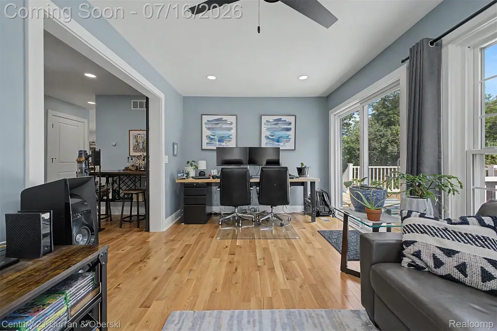 7680 Briarwood Circle Green Oak Township MI 48116
