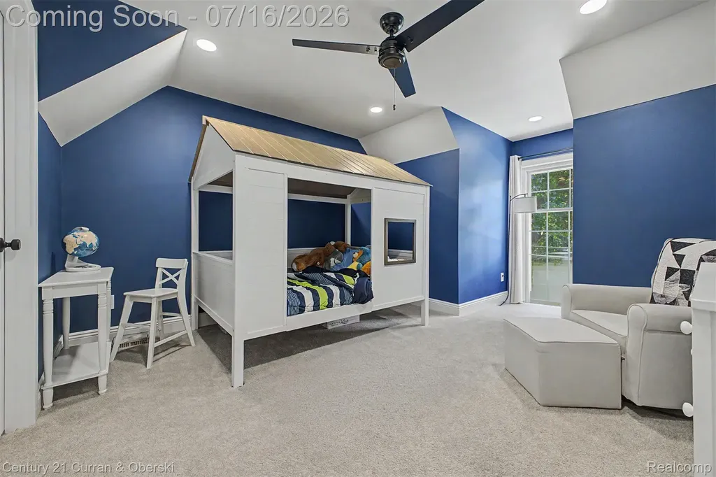 7680 Briarwood Circle Green Oak Township MI 48116