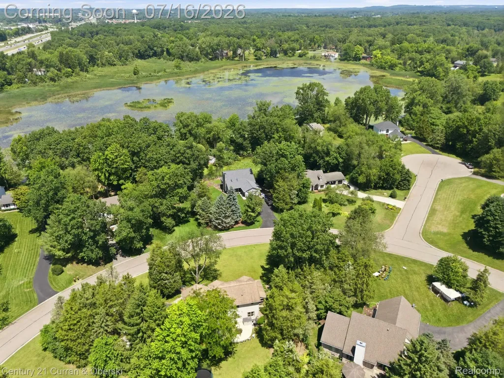 7680 Briarwood Circle Green Oak Township MI 48116