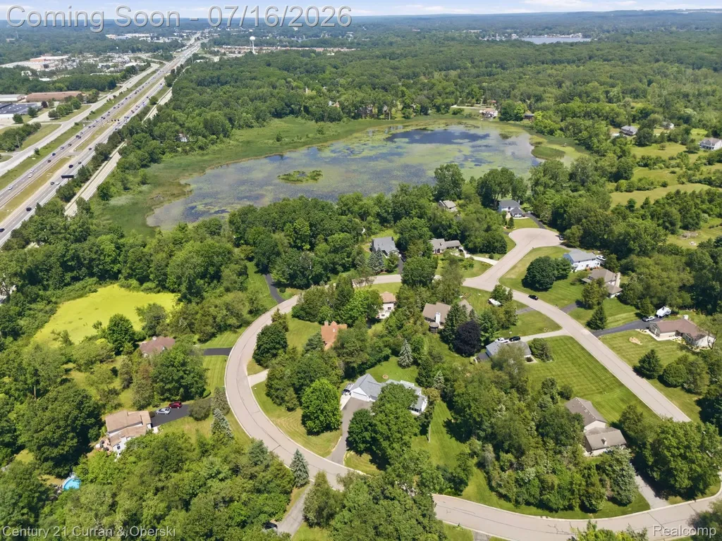 7680 Briarwood Circle Green Oak Township MI 48116