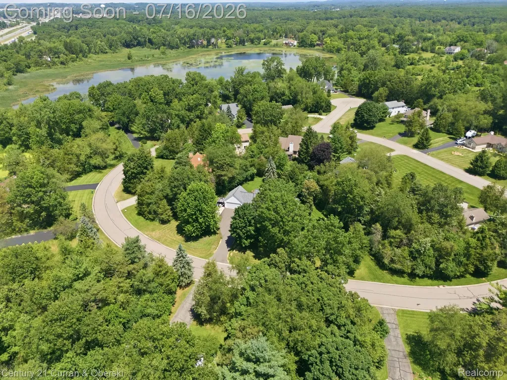 7680 Briarwood Circle Green Oak Township MI 48116
