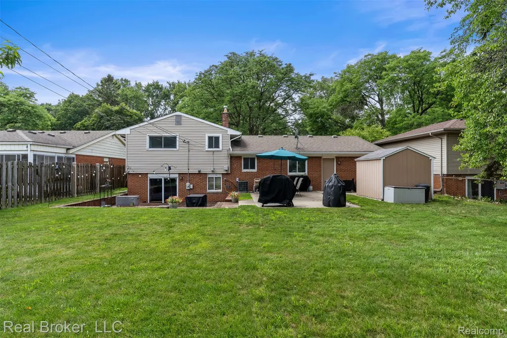 14726 Ellen Drive Livonia City MI 48154