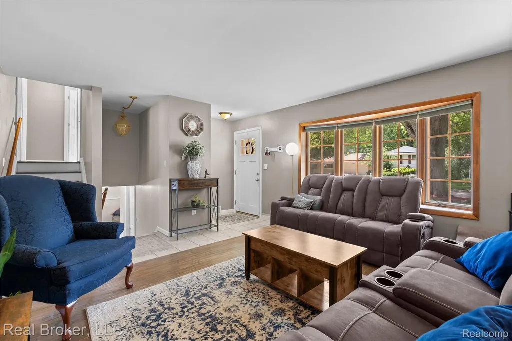 14726 Ellen Drive Livonia City MI 48154