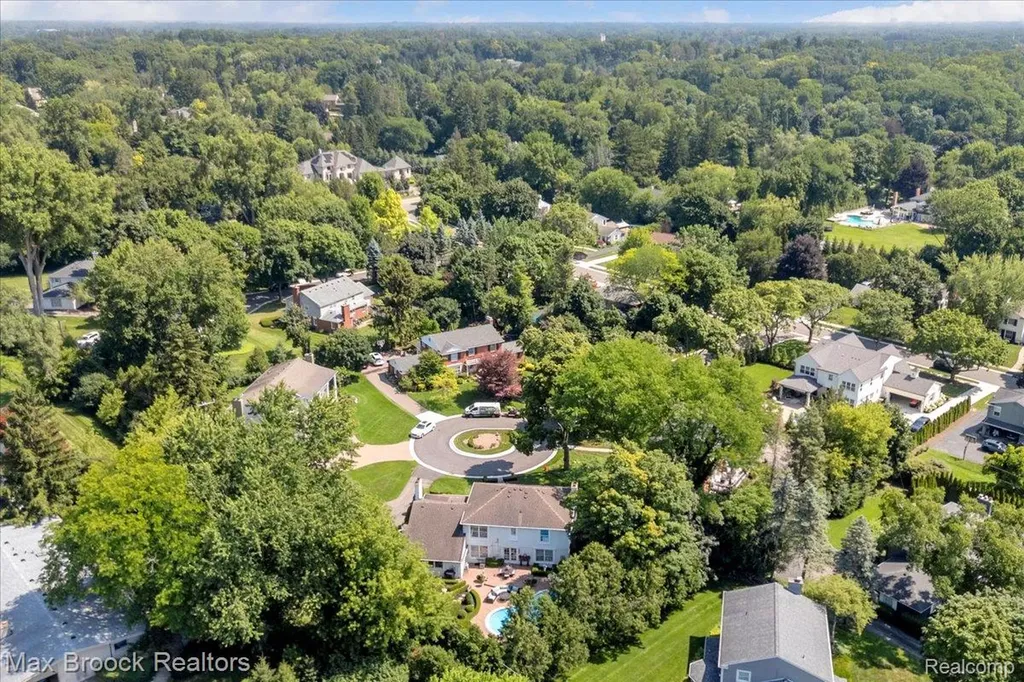 1451 Courtleigh Terrace Bloomfield Hills City MI 48301
