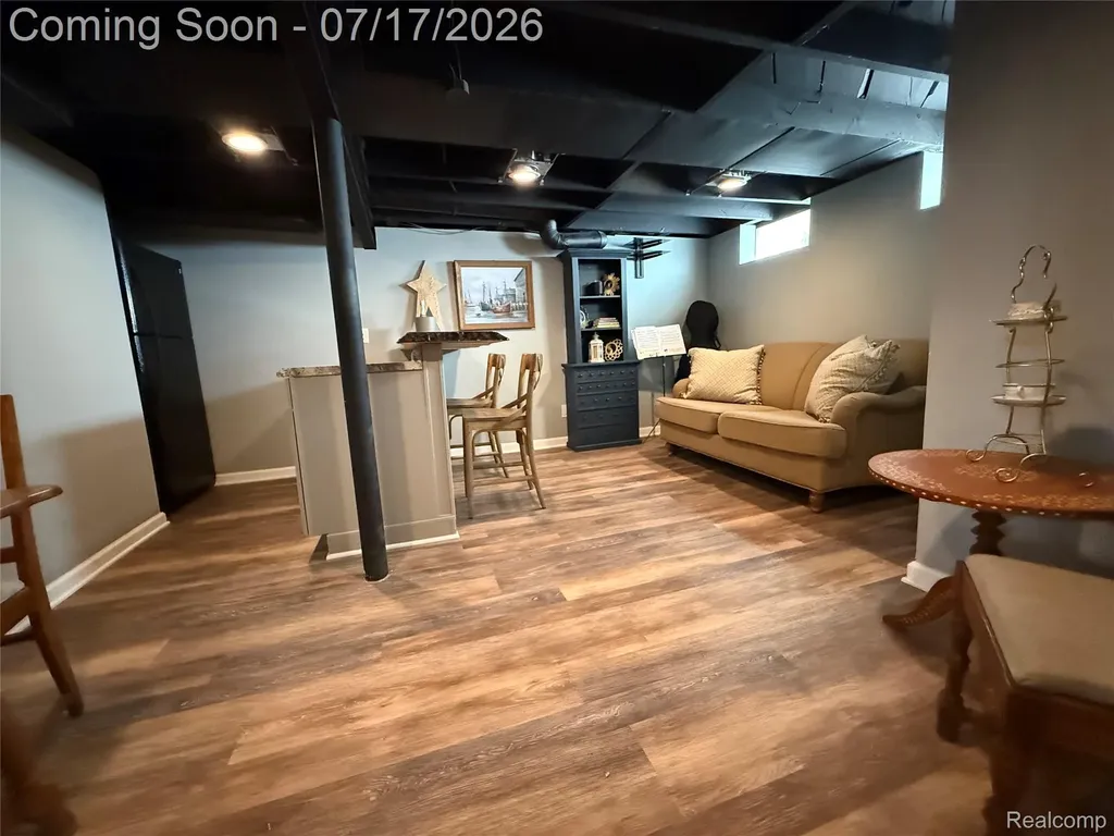 1921 N Connecticut Avenue Royal Oak City MI 48073