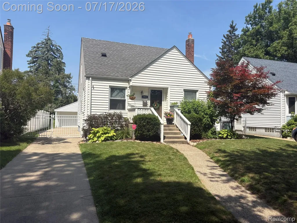 1921 N Connecticut Avenue Royal Oak City MI 48073