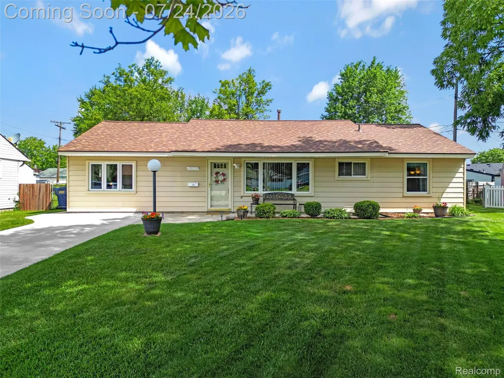 29730 Brandt Court Garden City City MI 48135