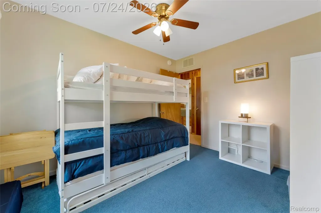 29730 Brandt Court Garden City City MI 48135