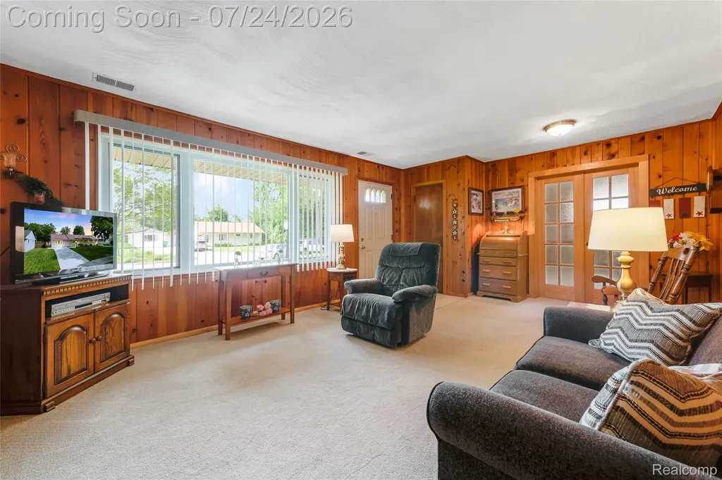 29730 Brandt Court Garden City City MI 48135