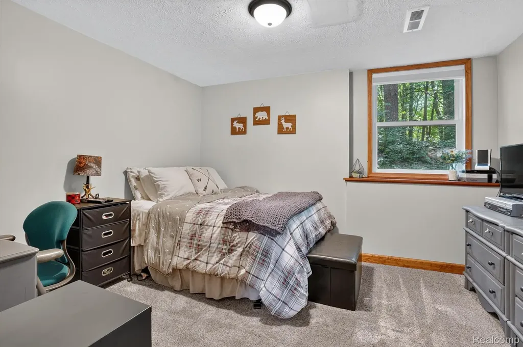 5361 Clark Road Bath Charter Township MI 48808