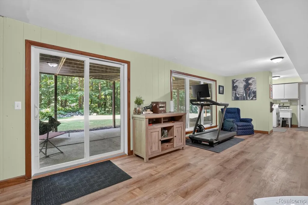 5361 Clark Road Bath Charter Township MI 48808