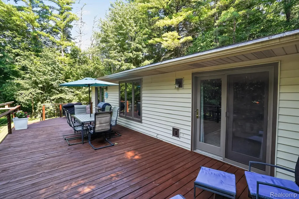 5361 Clark Road Bath Charter Township MI 48808
