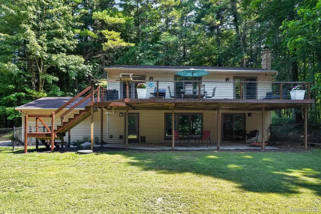 5361 Clark Road Bath Charter Township MI 48808