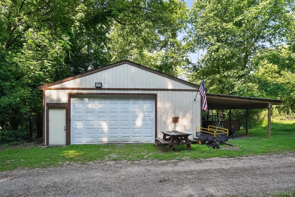 5361 Clark Road Bath Charter Township MI 48808