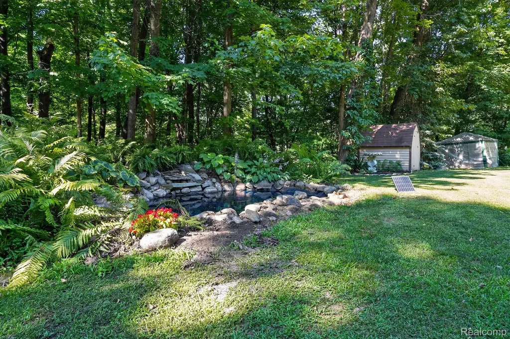 5361 Clark Road Bath Charter Township MI 48808