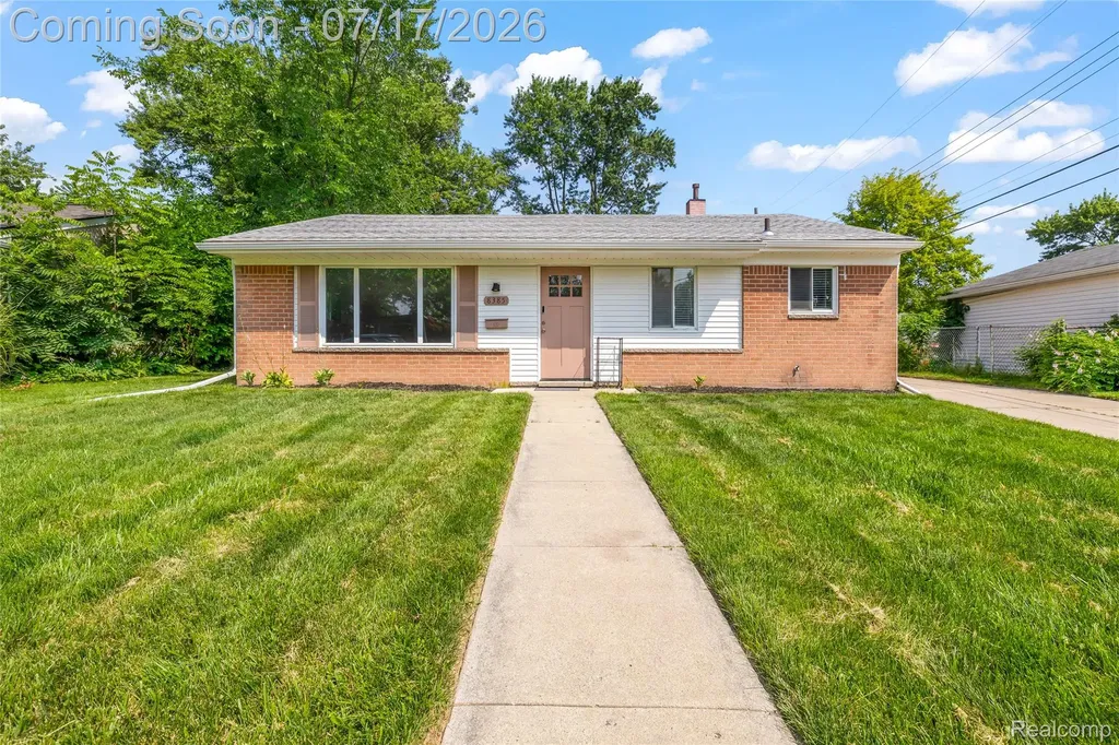 8385 Hillcrest Boulevard Westland City MI 48185