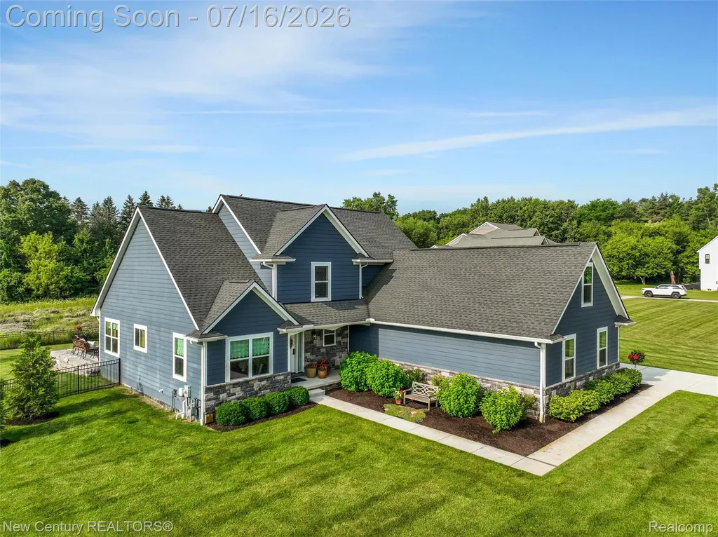 671 Braxwood Place Milford Charter Township MI 48381
