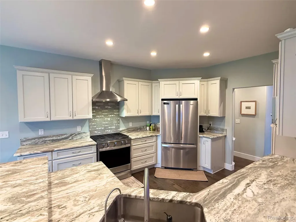 3510 Textile Road Lodi Township MI 48176