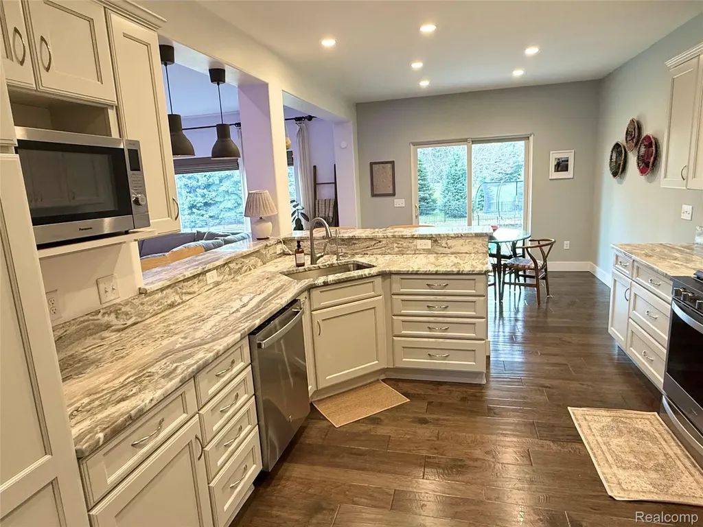 3510 Textile Road Lodi Township MI 48176