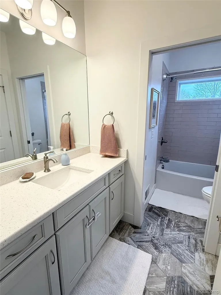 3510 Textile Road Lodi Township MI 48176