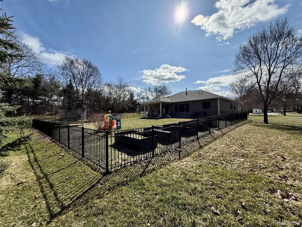 3510 Textile Road Lodi Township MI 48176