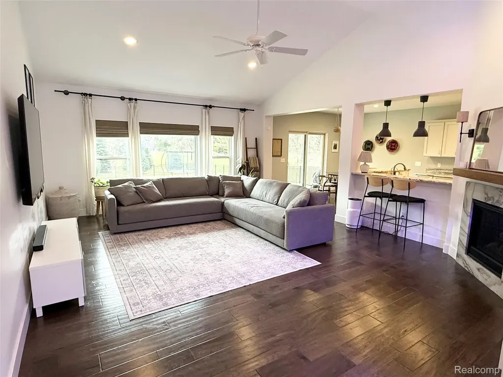 3510 Textile Road Lodi Township MI 48176