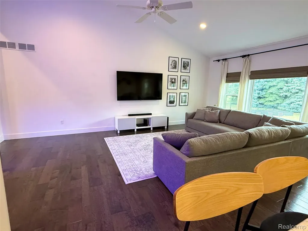 3510 Textile Road Lodi Township MI 48176