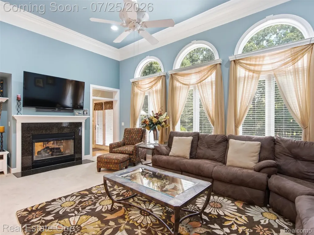 6140 Englewood Drive Springfield Charter Township MI 48346