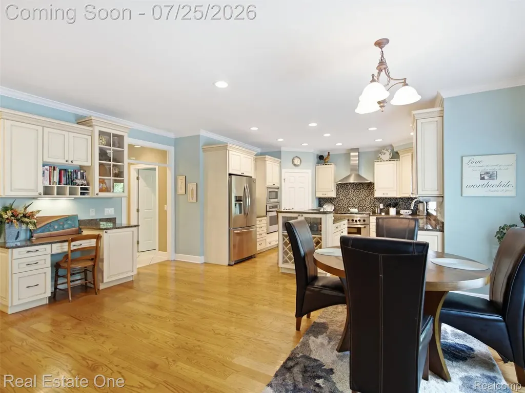 6140 Englewood Drive Springfield Charter Township MI 48346