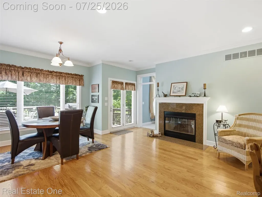 6140 Englewood Drive Springfield Charter Township MI 48346