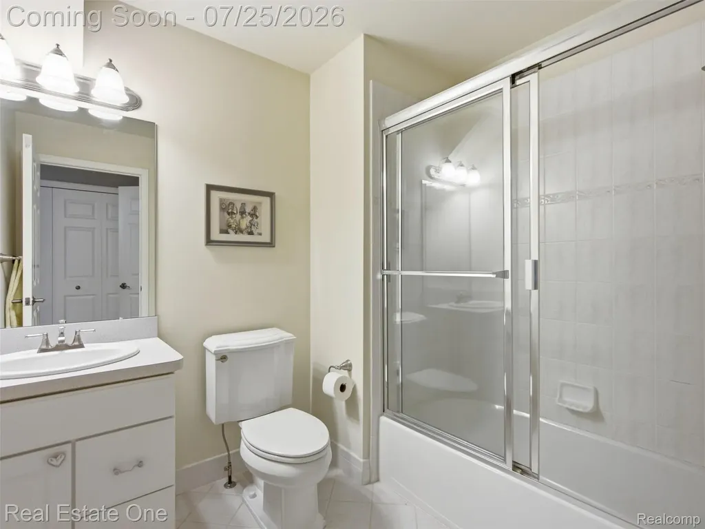 6140 Englewood Drive Springfield Charter Township MI 48346