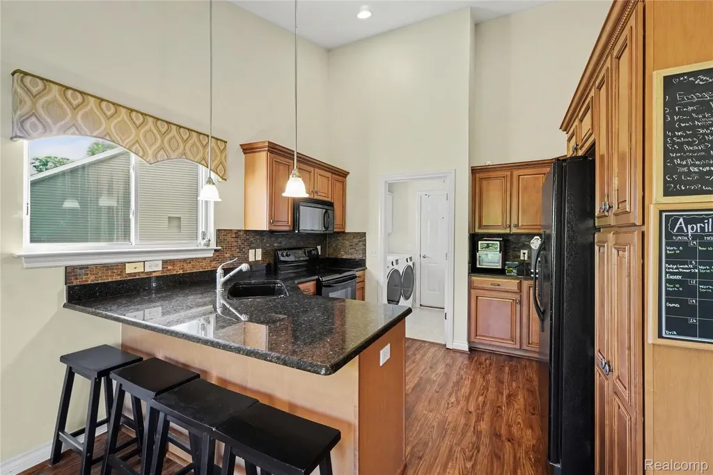 4395 Cross Creek Boulevard Burton City MI 48509