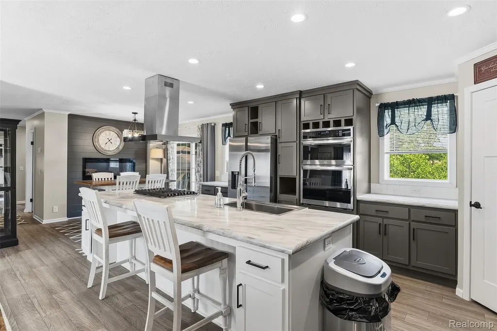 6450 Prince Boulevard Tyrone Township MI 48430