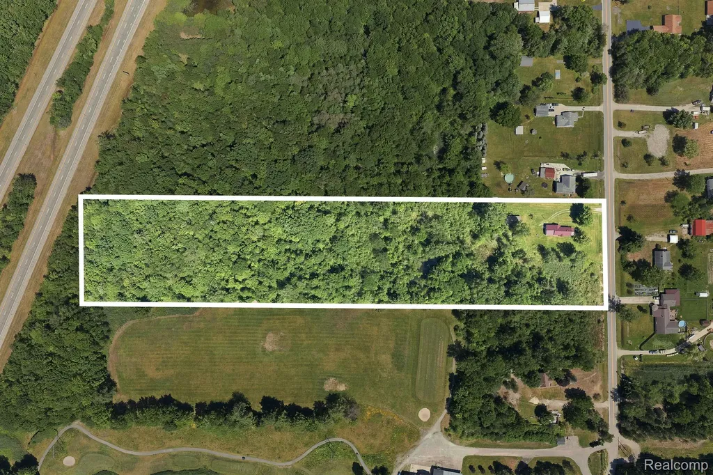 5710 Flinchbaugh Road Kimball Township MI 48074
